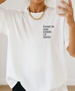 Тениска "Външният свят следва..."